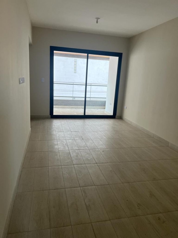 VENTA IMPECABLE DEPARTAMENTO 1 DORMITORIO EN BARRIO SUR 