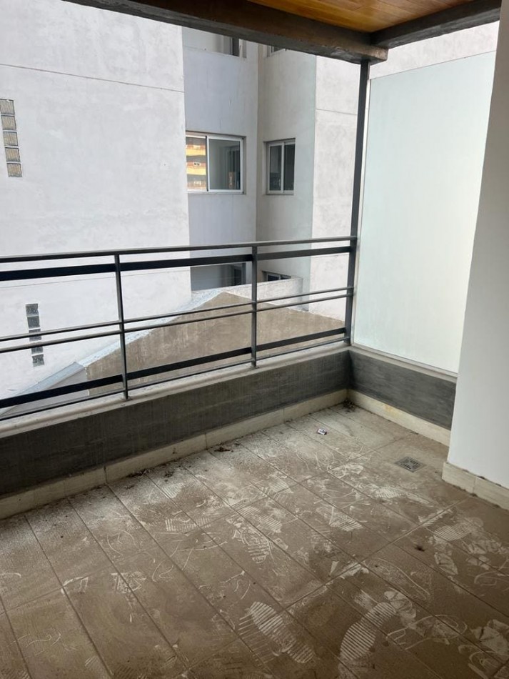 VENTA IMPECABLE DEPARTAMENTO 1 DORMITORIO EN BARRIO SUR 