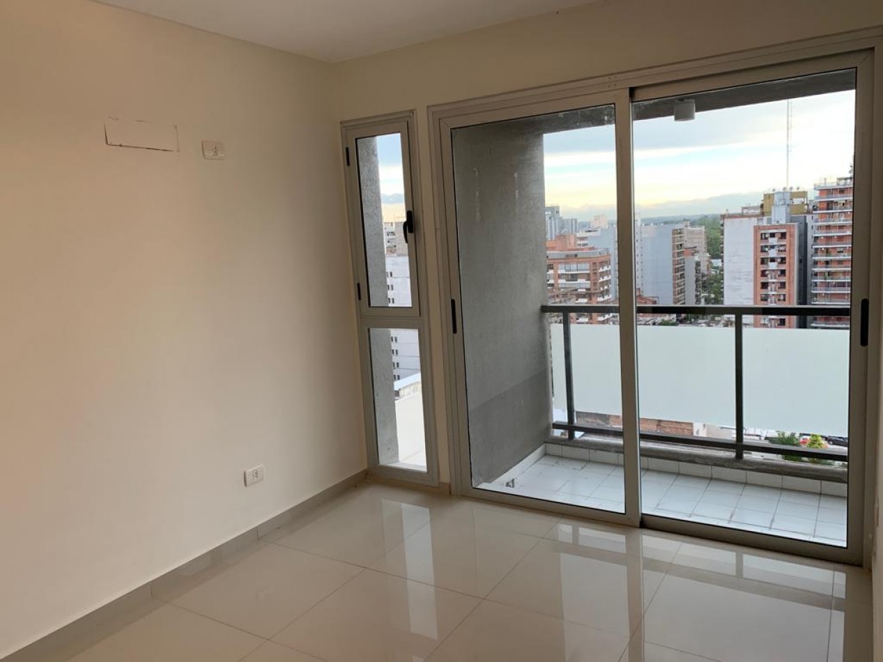 DEPARAMENTO 1 DORMITORIO EN VENTA, CON COCHERA