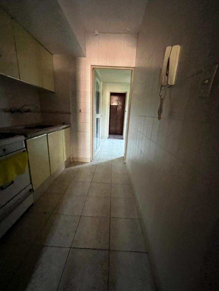 DEPARTAMENTO EN VENTA MUÑECAS 650, 3 DORMITORIOS CON COCHERA