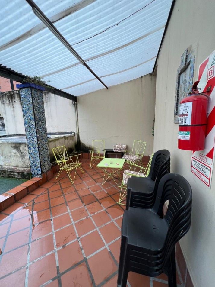 ALQUILER IMPECABLE CASA CON DESTINO COMERCIAL EN 24 DE SEPTIEMBRE 700, SMT