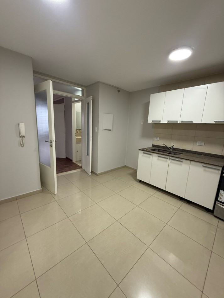 DEPARTAMENTO DE PRIMERA EN VENTA, 3 DORMITORIOS, APTO PARA CRED!!