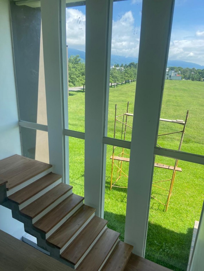 EXCLUSIVA CASA PREMIUM EN VENTA COUNTRY SAN PABLO