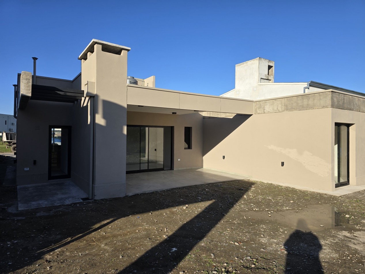 ESPECTACULAR CASA EN VENTA EN ALTO VERDE 3
