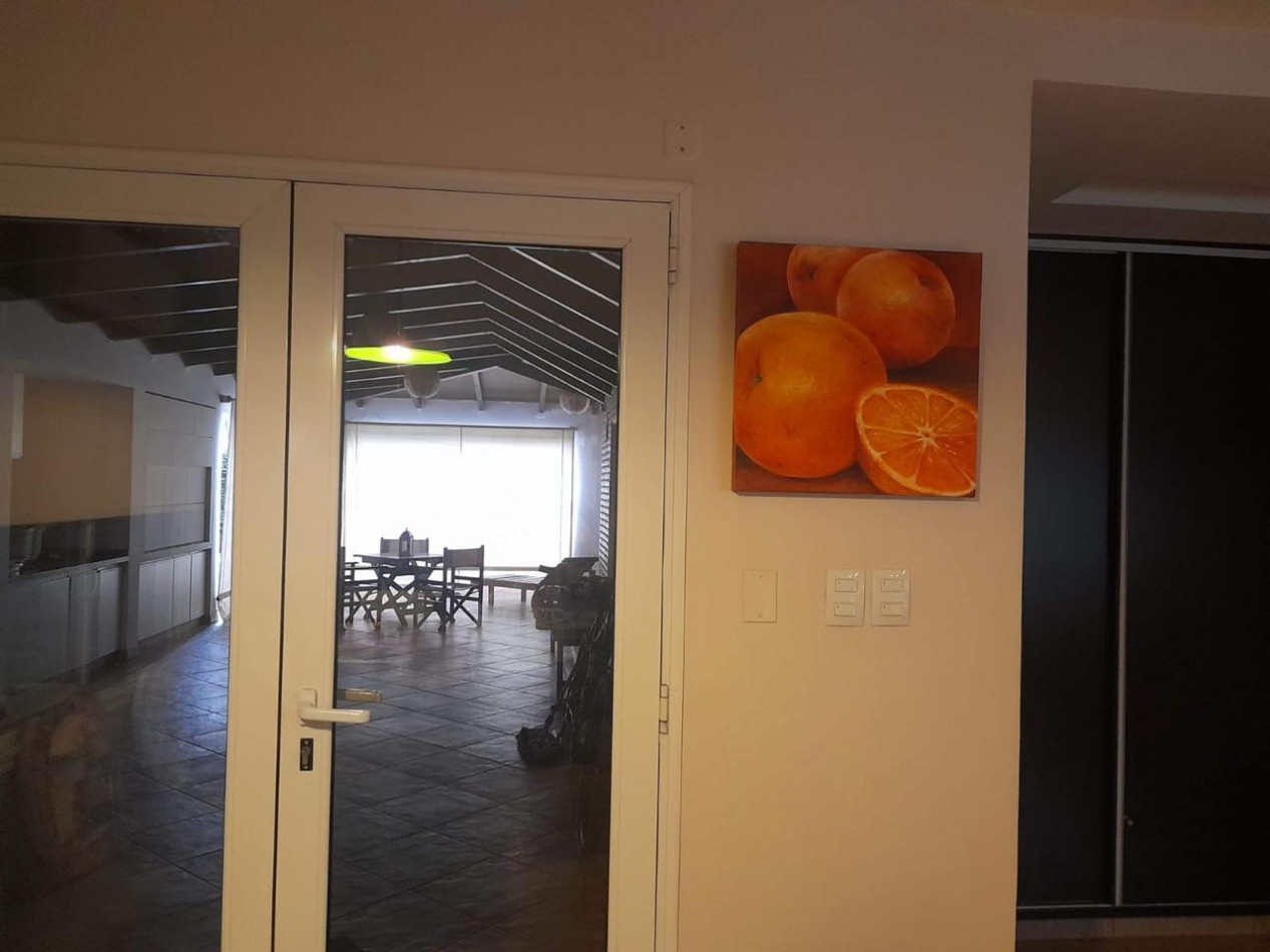 CASA EN VENTA DE PRIMER NIVEL EN LOS OLIVOS