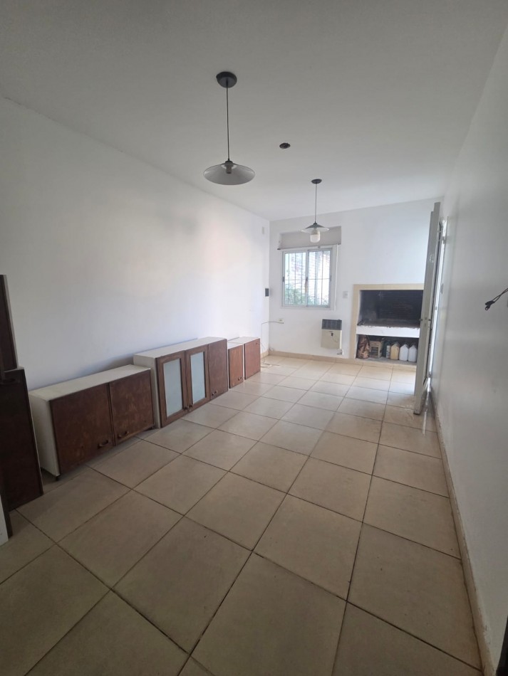 OPORTUNIDAD CASA VENTA ZONA BARRIO BERNEL YERBA BUENA