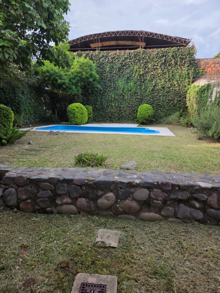 OPORTUNIDAD CASA VENTA ZONA BARRIO BERNEL YERBA BUENA