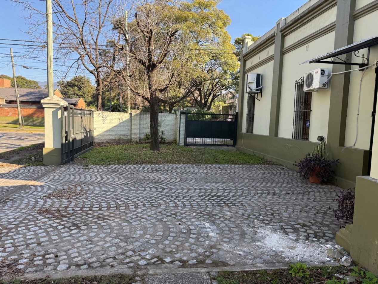 PRIVILEGIO DE ESQUINA ANZORENA Y CARIOLA EN ALQUILER