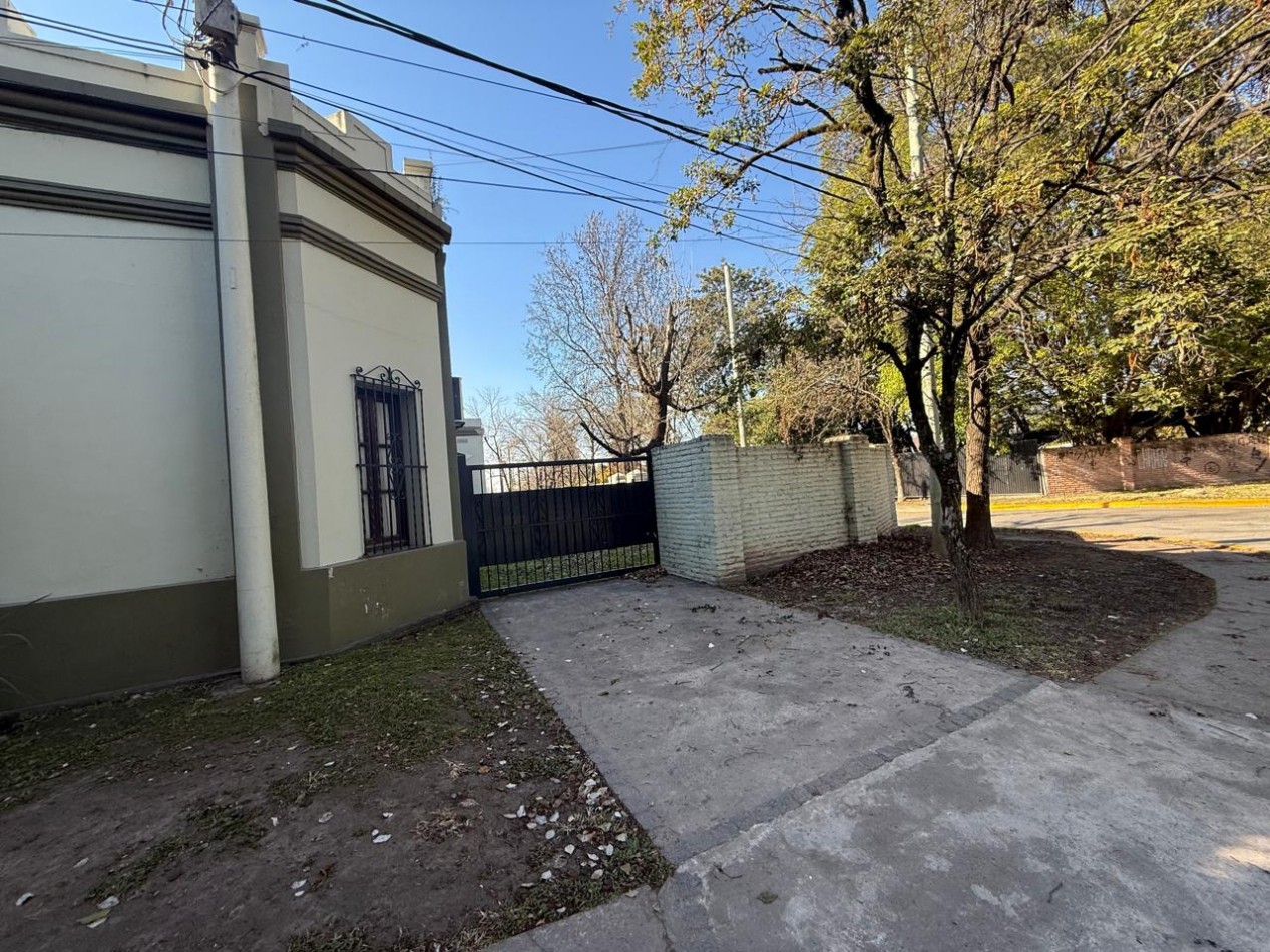 PRIVILEGIO DE ESQUINA ANZORENA Y CARIOLA EN ALQUILER