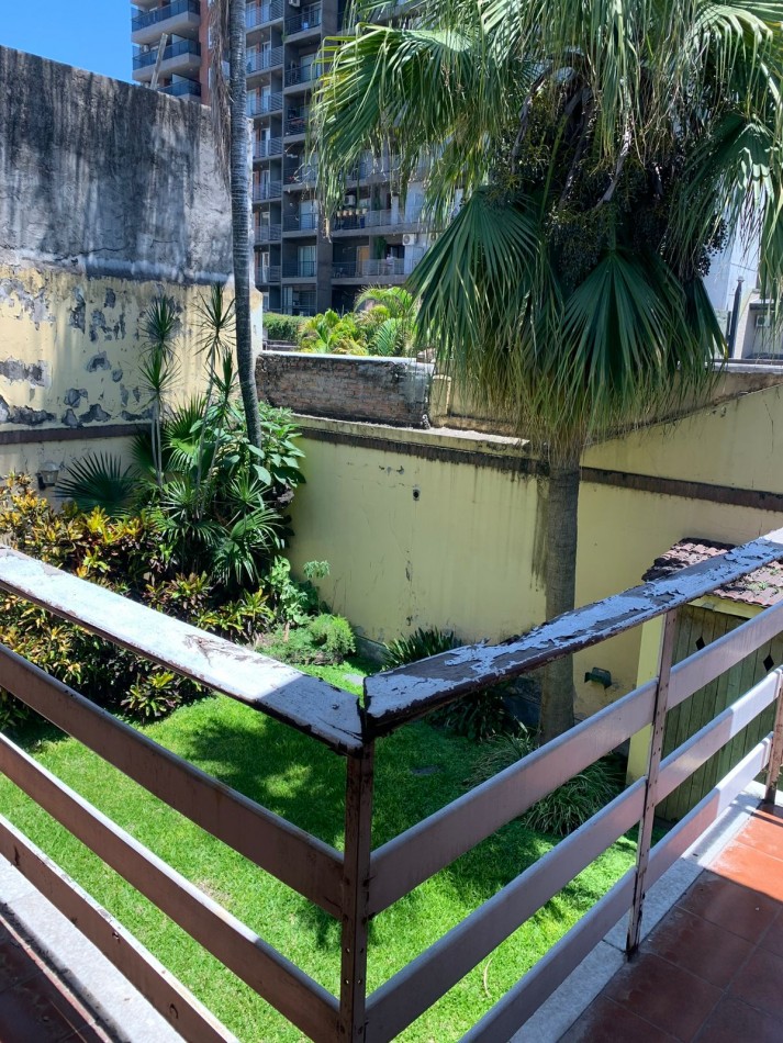 EN VENTA CASA BARRIO NORTE