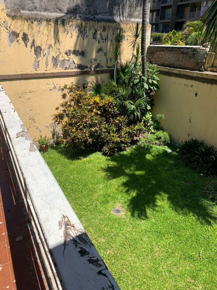 EN VENTA CASA BARRIO NORTE