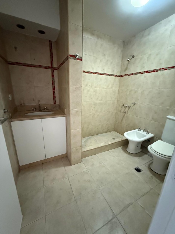 OPORTUNIDAD DEPARTAMENTO EN VENTA TAFI VIEJO UBICACION PRIVILEGIADA 