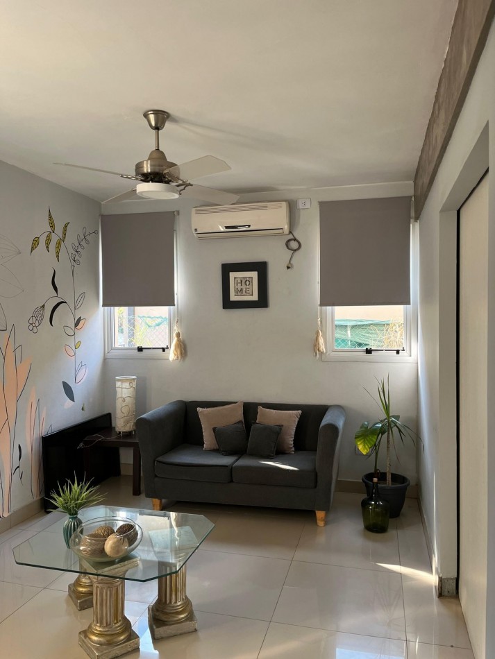 VENTA CASA EN BARRIO PRIVADO Y.B SOBRE MARTIN FIERRO