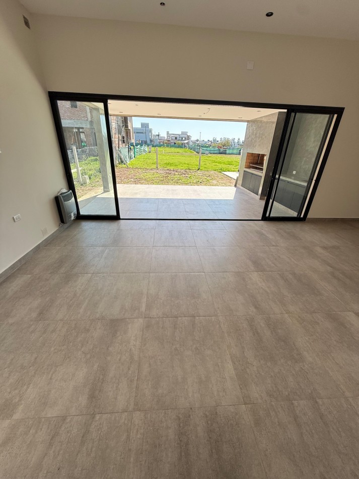 VENTA CASA PREMUIM VIENTO SUR