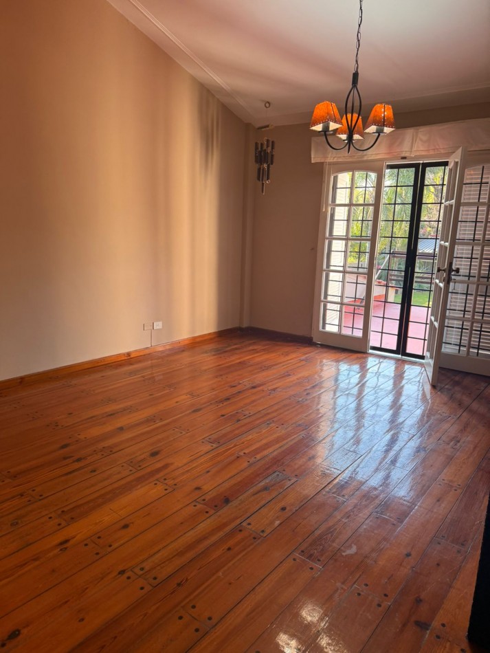 VENTA CASERON EN INMEJORABLE ZONA YERBA BUENA