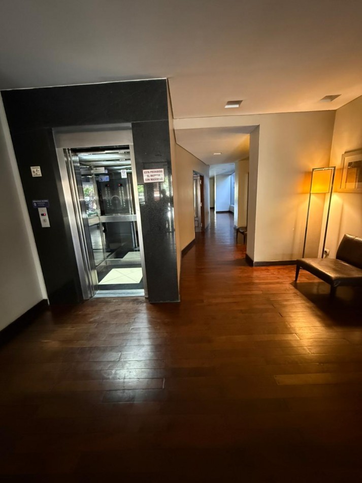 VENTA DEPARTAMENTO UBICACION DE PRIMERA, 25 DE MAYO 500