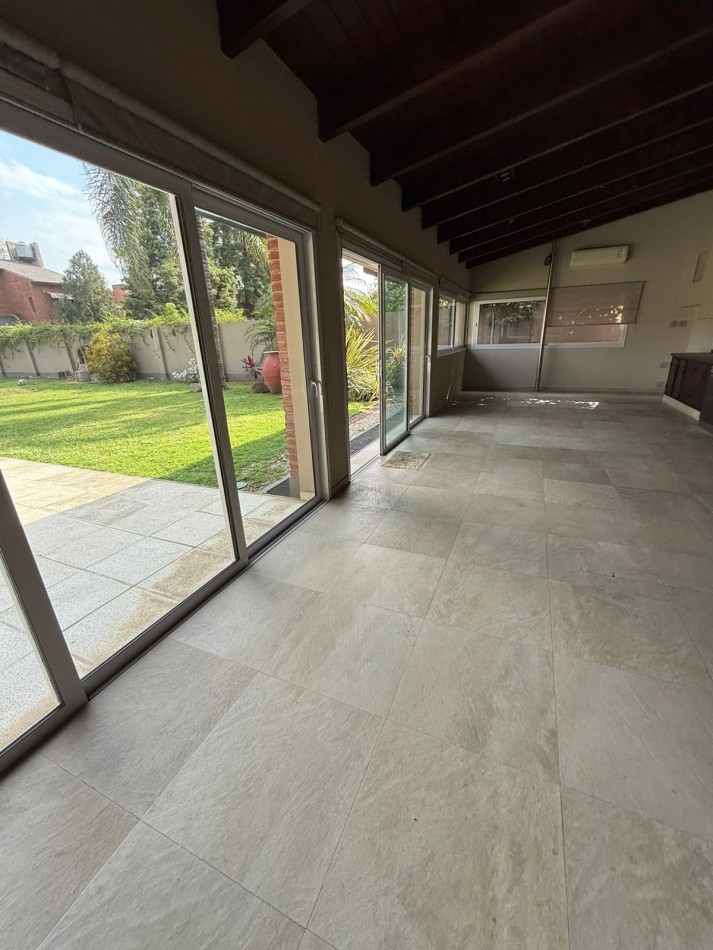VENTA CASERON EN INMEJORABLE ZONA YERBA BUENA