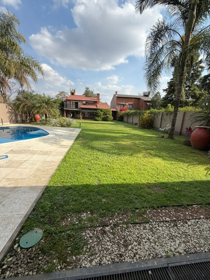 VENTA CASERON EN INMEJORABLE ZONA YERBA BUENA