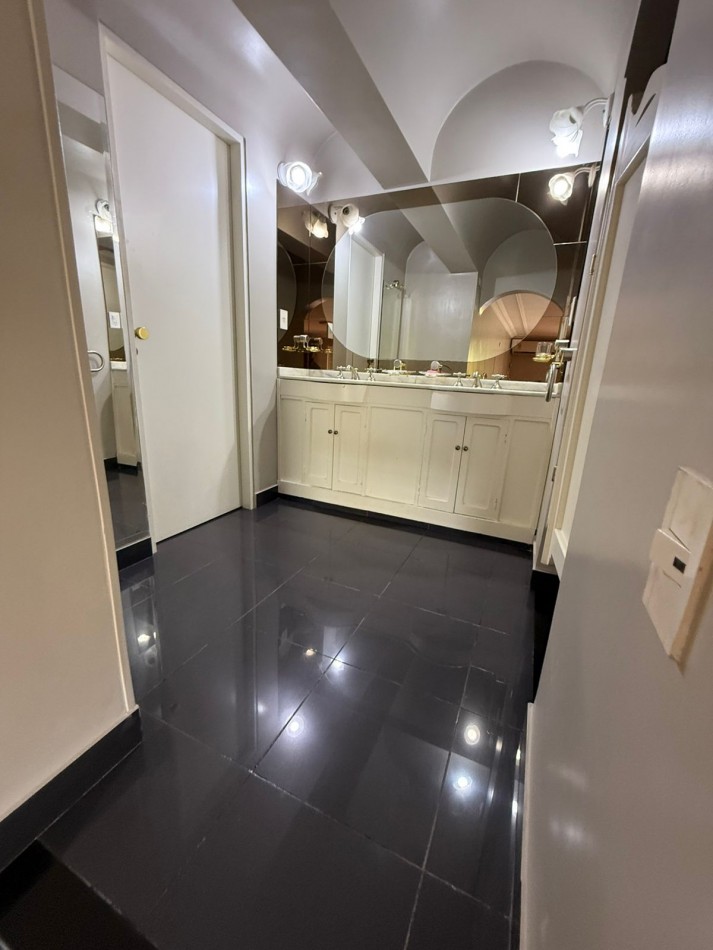 VENTA CASERON EN INMEJORABLE ZONA YERBA BUENA