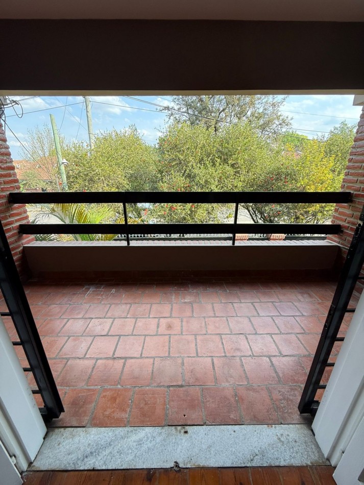 VENTA CASERON EN INMEJORABLE ZONA YERBA BUENA