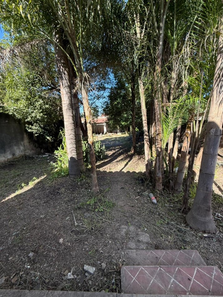 CASA EN VENTA SOBRE AV. ACONQUIJA 4600!!