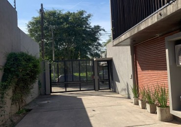 Duplex en venta a mts de AV. Peron, YB