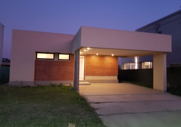 VENTA CASA EN SANTA BARBARA HILLS