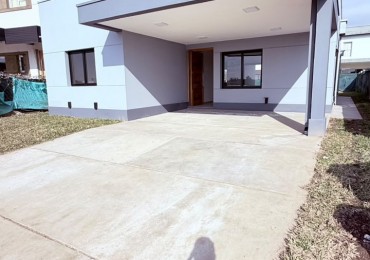 CASA EN VENTA VIENTO SUR
